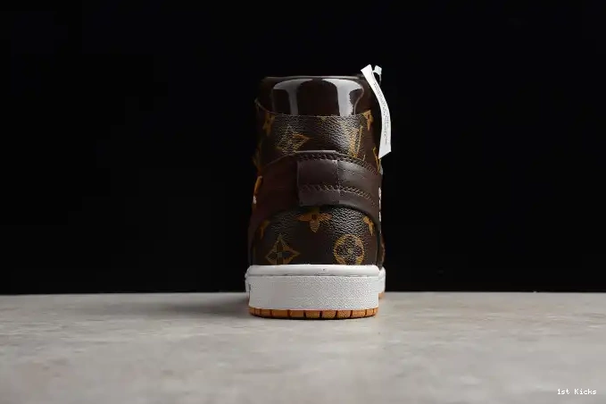 1st Kicks Shoes OW AQ0818-158 x Jordan Off-Louis AJ1 Air 1 0518